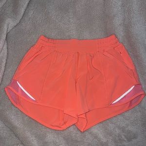 LULULEMON HOTTY HOT SHORT SUNSET
